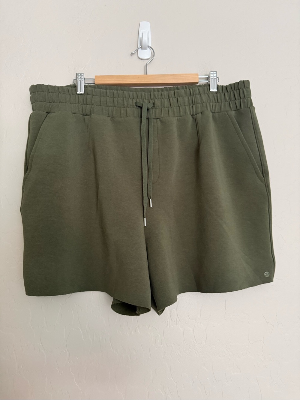 CALIA Women’s Casual Drawstring Lounge Shorts – Olive Green, Size XXL